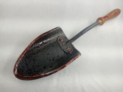 27.5" Foam Cosplay Shovel - Image 5