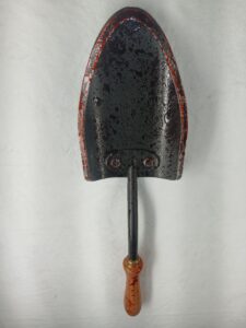 27.5" Foam Cosplay Shovel - Image 2