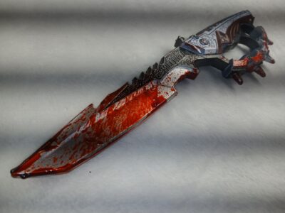 15" Foam Cosplay Replica Peripheral Creed Knife - Image 10