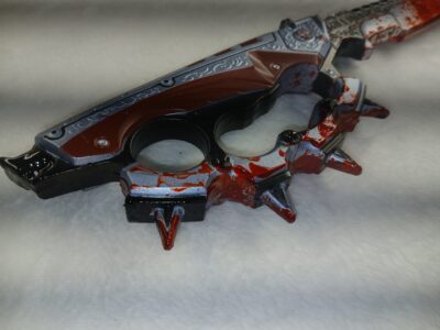15" Foam Cosplay Replica Peripheral Creed Knife - Image 5